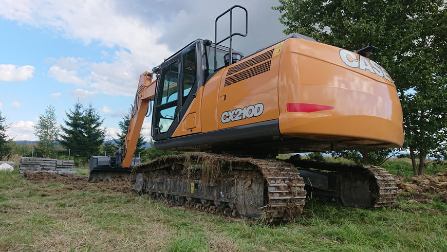 CASE CX210D excavator receives glowing appraisal from highly-valued YouTube channel Świat Operatora
